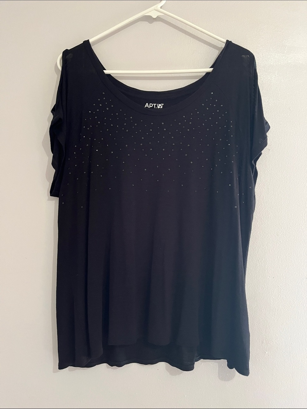 Apt. 9 Black Scoop Neck Short Sleeve Top with Stud Accents cold shoulder XL